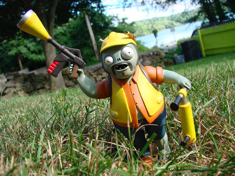 Illustration for article titled The Plants Vs. Zombies: Garden Warfare Action Figures Are Coming
